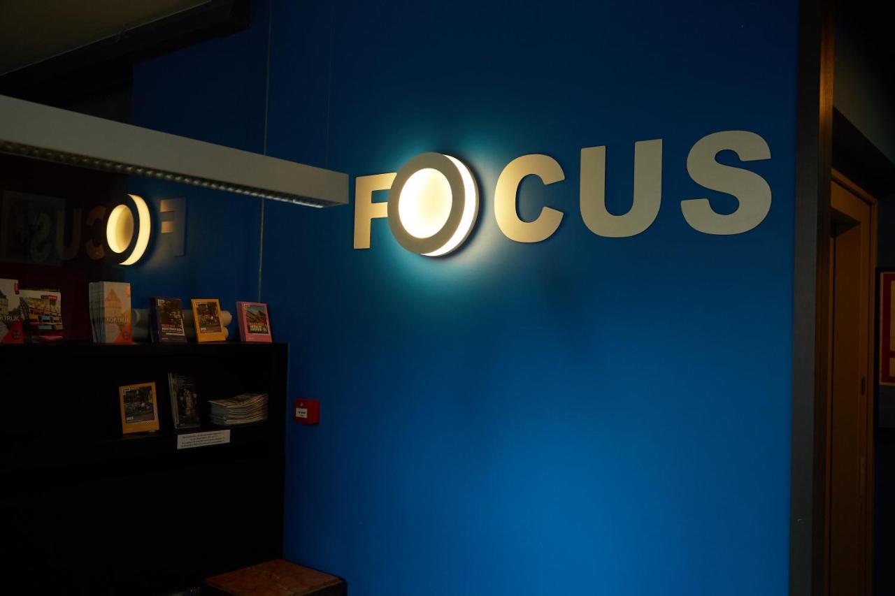 Focus Budget Кортрейк Екстер'єр фото